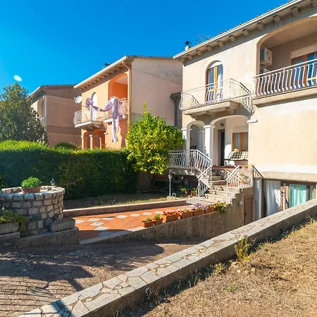 La Casa In Gallura Primo Piano Calangianus