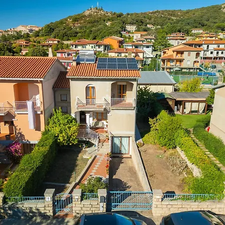 La Casa In Gallura Primo Piano * Calangianus