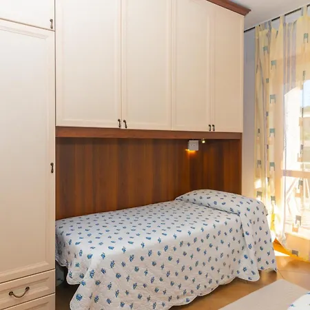 La Casa In Gallura Primo Piano Apartmán *