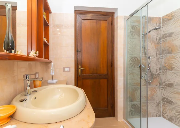 La Casa In Gallura Primo Piano Apartment